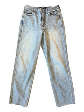 Hollister Light Blue High-Rise Mom Jeans size 7